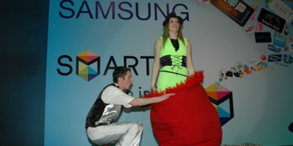 Quick Change Artists Kuwait – Samsung Smart TV Launch